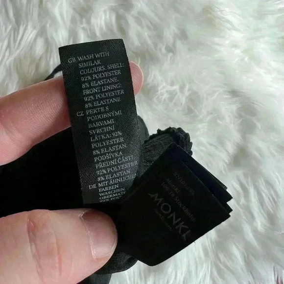 Ribbed Bikini Top by Monki Color: Black size XL Scoop Neck - Picture 7 of 8